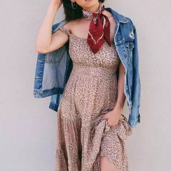 SOLD OUT Boho Leopard Off Shoulder Maxi Dress - Picture 9 of 9